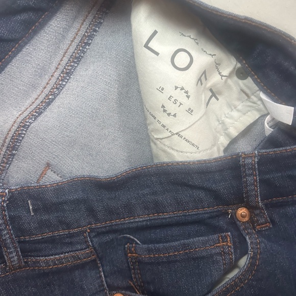 Loft Women's Dark Blue Jeans - Picture 4 of 7